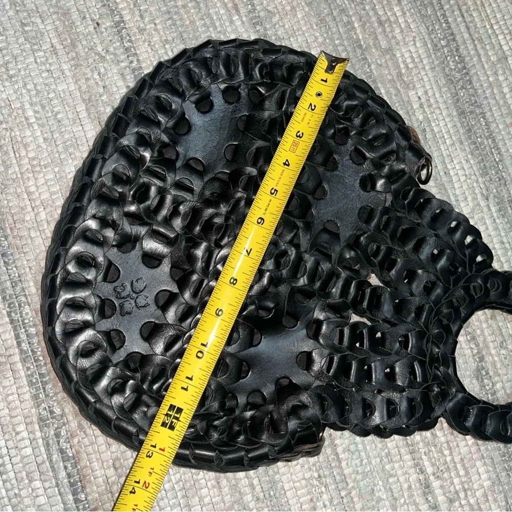 Black leather Patricia Nash purse - Picture 8 of 10